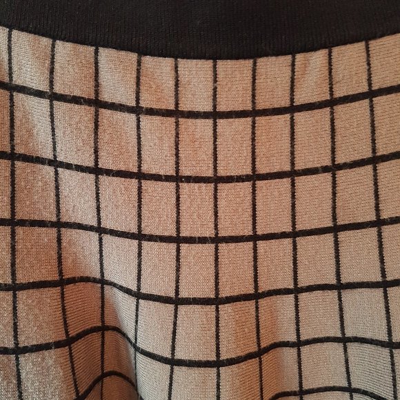 Carmen Marc Valvo Windowpane Beige Black Rayon Circle A Soft Stretch Skirt S 27 - Picture 4 of 6
